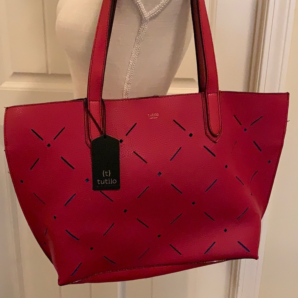 Tutilo New York, red, pebble textured tote bag